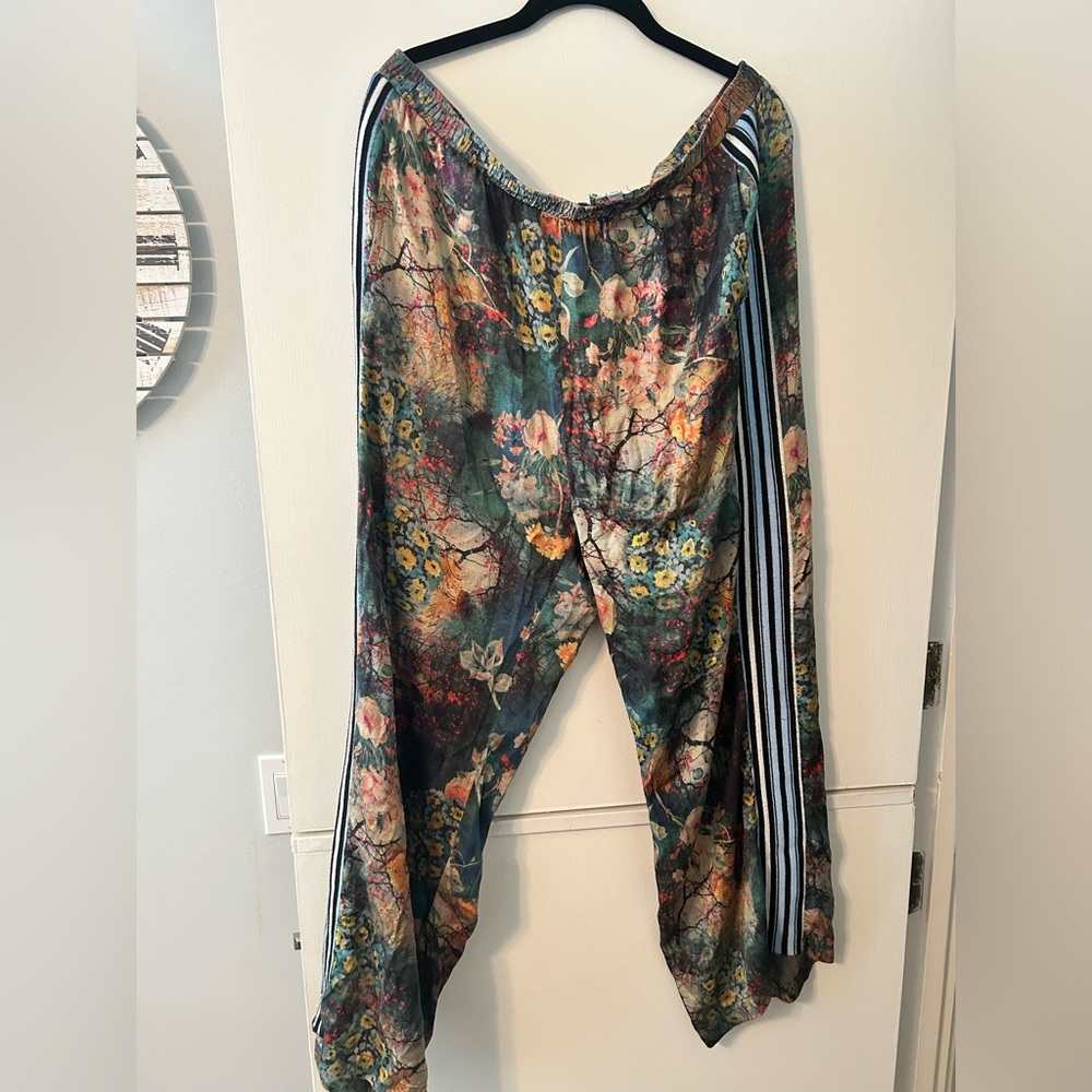 Flowy pants size XL Johnny Was